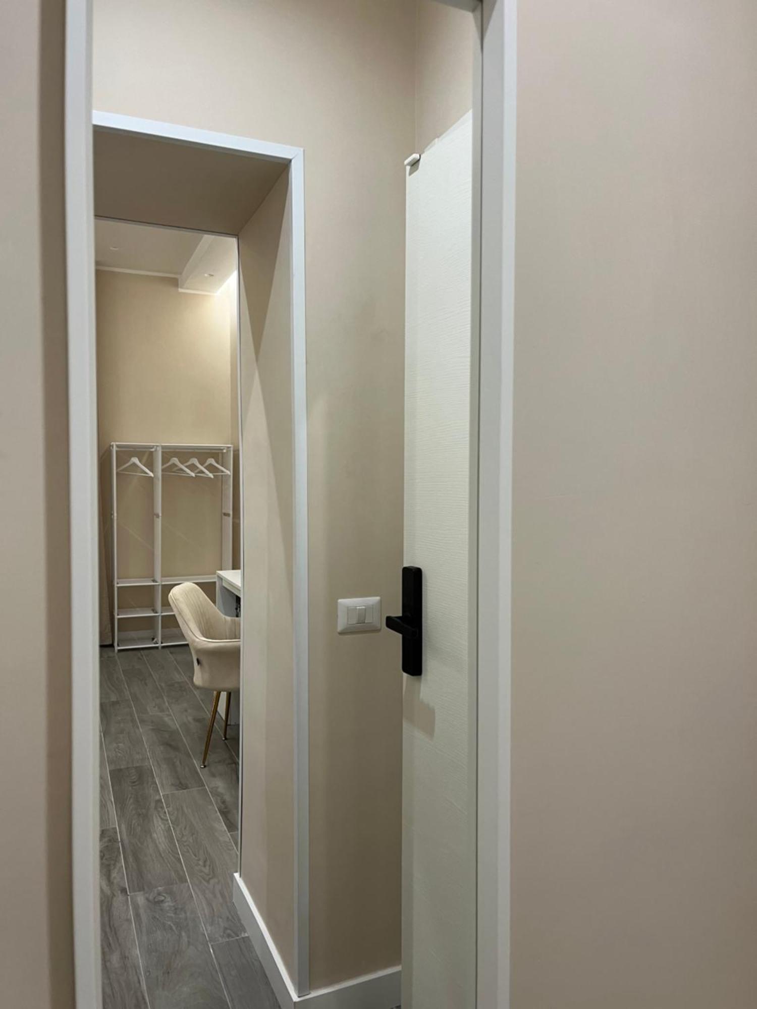 Cloes Rooms Napoli Luaran gambar